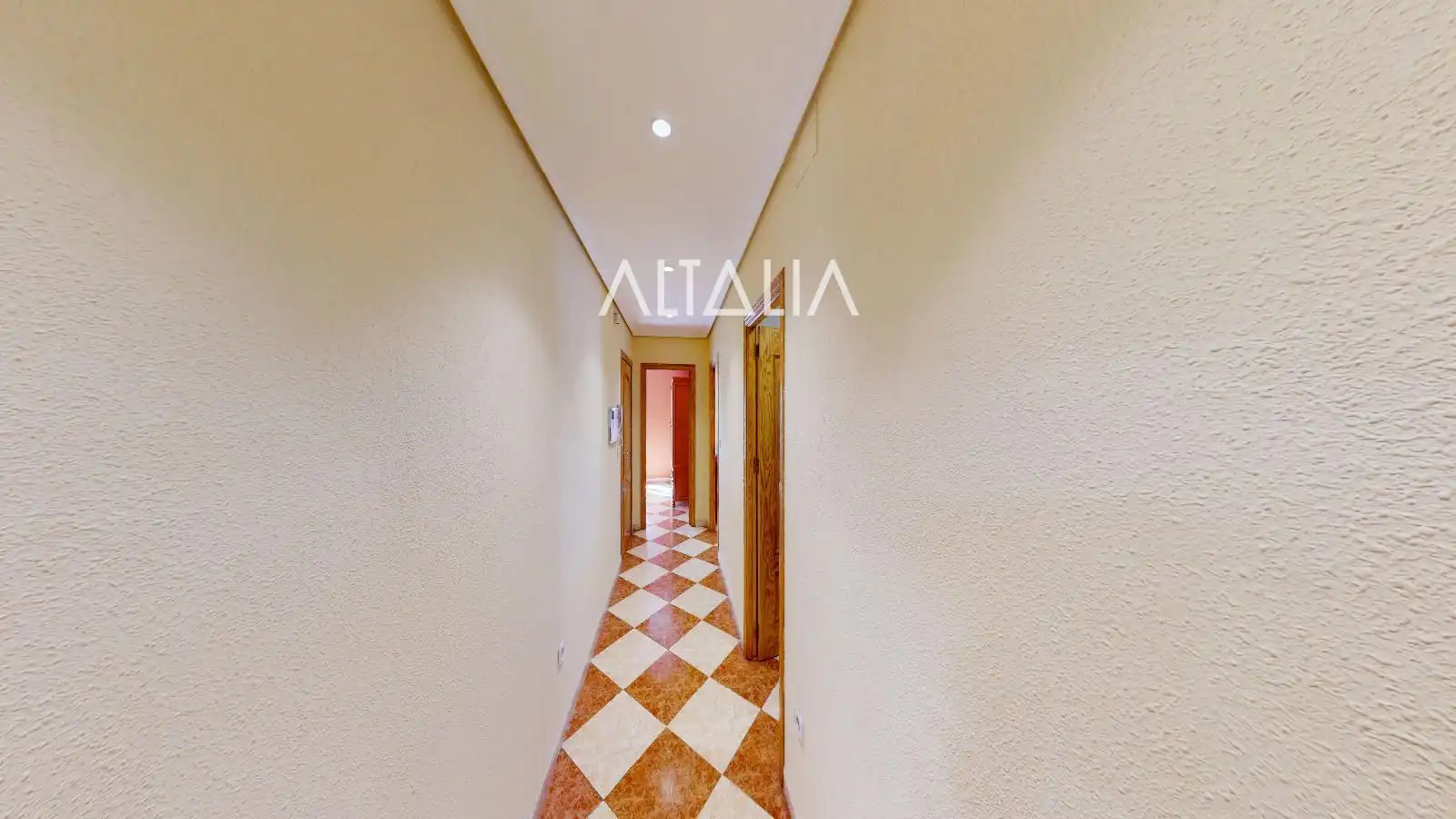 Piso en venta en Cuenca con Calefacción y Terraza