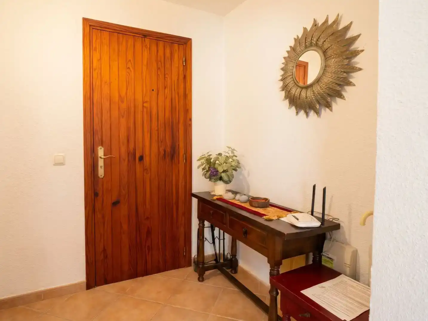 Wohnung zum Verkauf in Los Silos mit Schwimmbad und Balkon