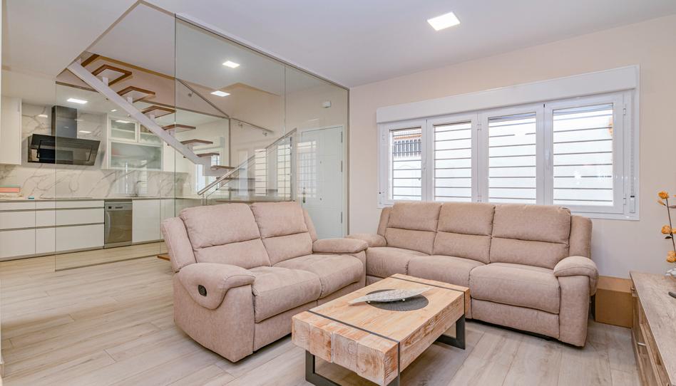 Foto 1 de Casa adosada en venda a Calle Primo, La Zubia Ciudad, Granada