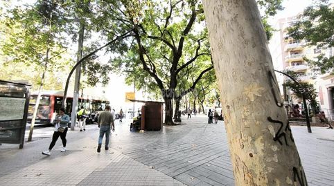 Foto 2 de Pis en venda a Sant Antoni, Barcelona Capital
