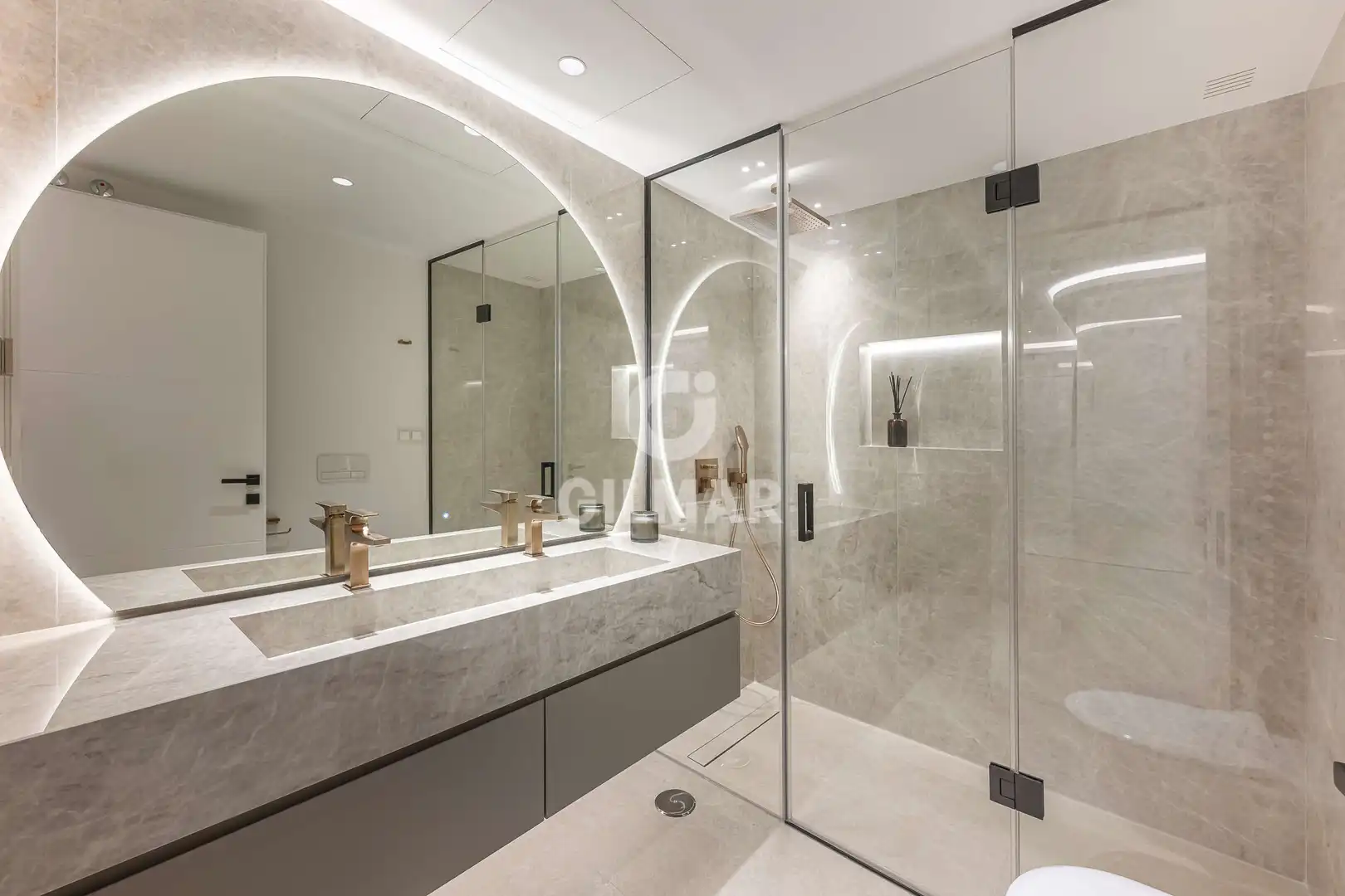 Apartamento con terraza en venta en Selwo, imagen 26
