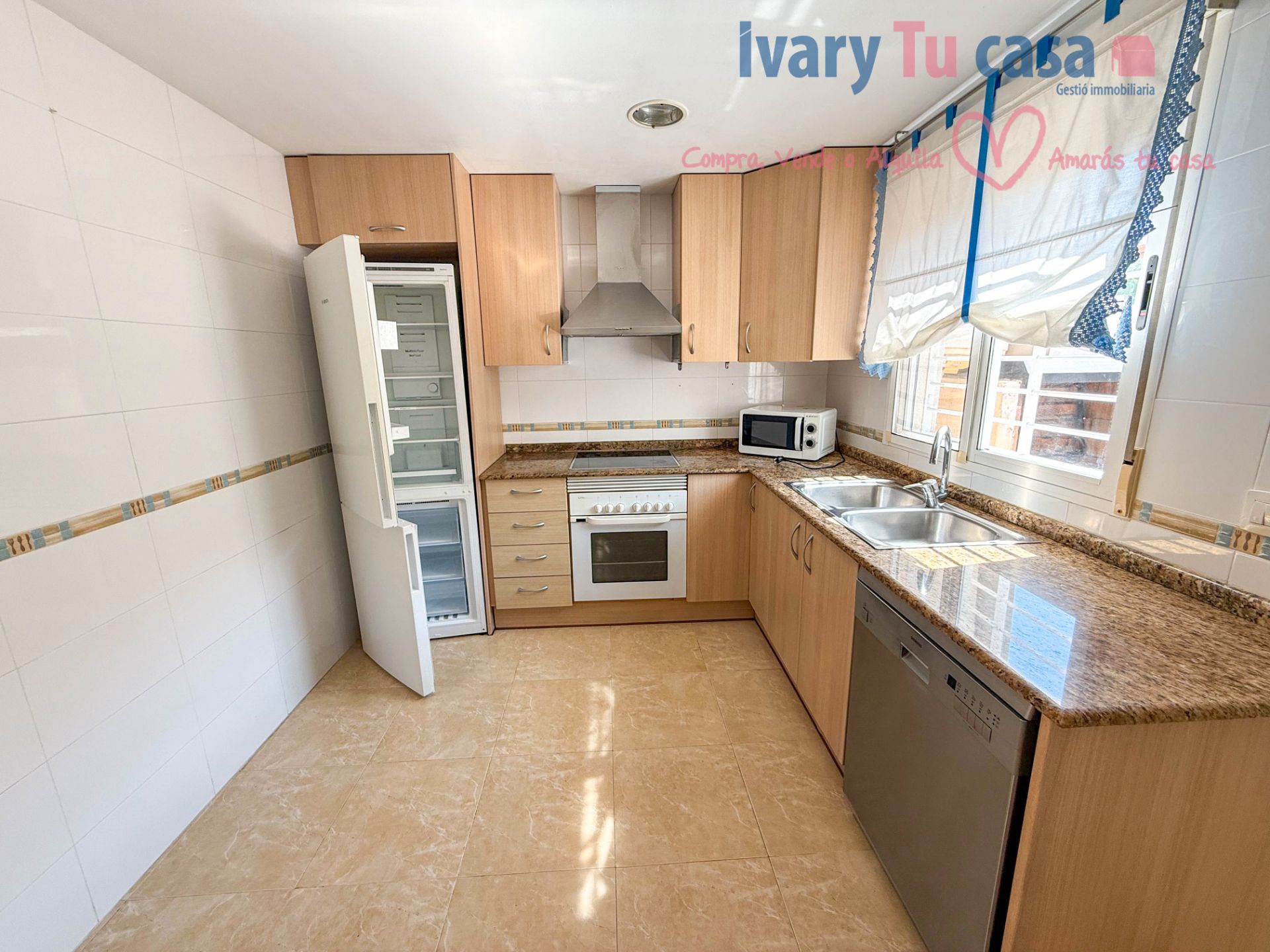 Kitchen of Single-family semi-detached for sale in Almazora / Almassora  with Air Conditioner, Terrace and Furnished
