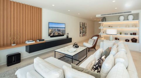 Foto 3 de Apartament en venda a Avenida Melvin Villaroel, 20, Puente Romano, Marbella