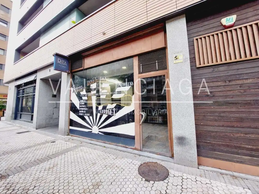 Exterior view of Commercial properties for rent in Donostia - San Sebastián   with Air Conditioner