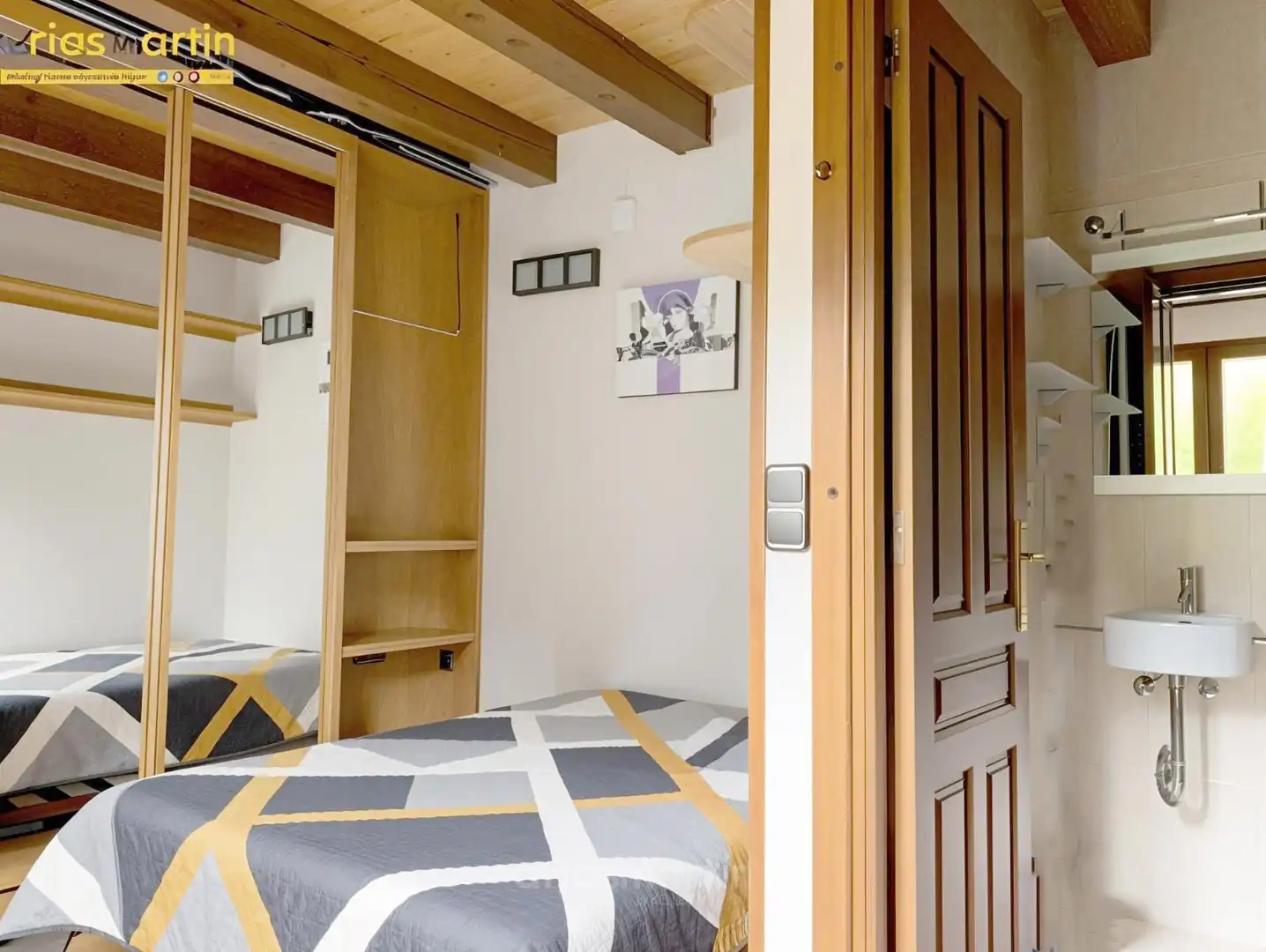 Flat for sale in Salamanca  with Air Conditioner, Heating and Furnished