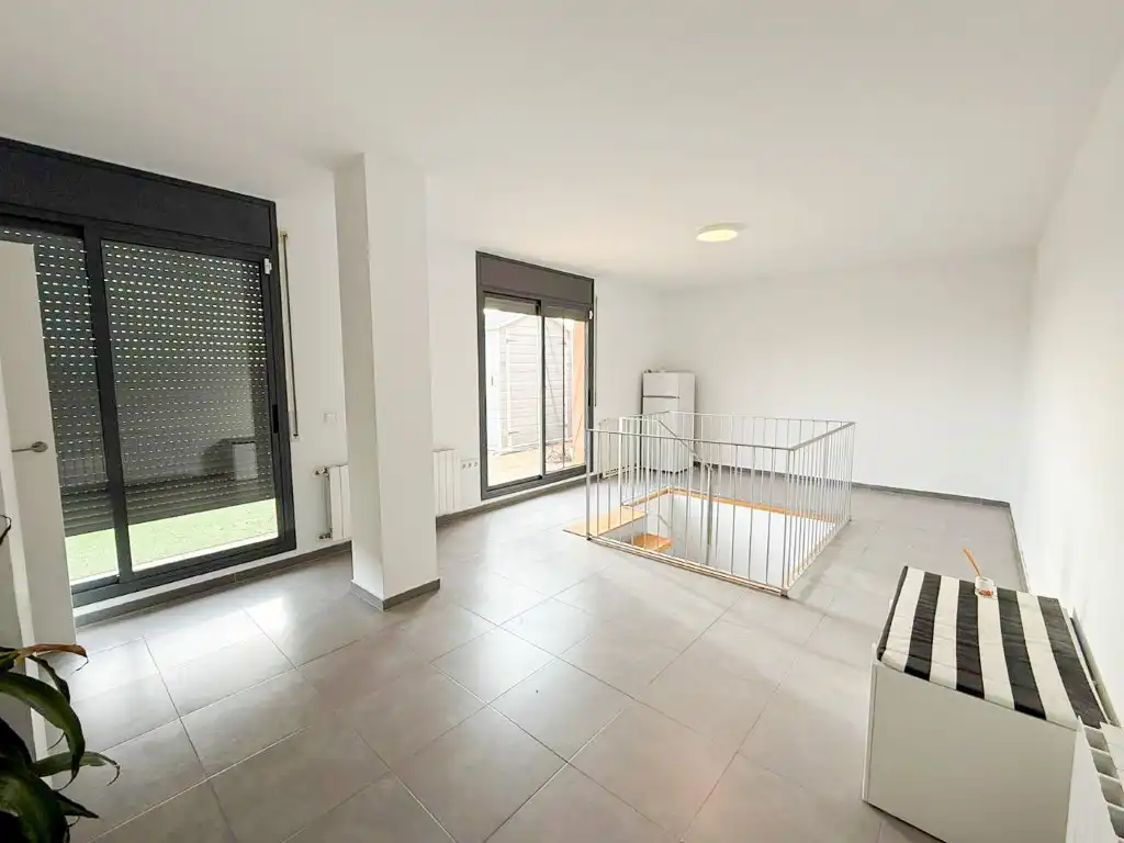 Dúplex en venda en Figueres amb Aire condicionat i Moblat