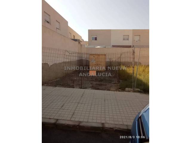 Terreno residencial en Venta en Pechina