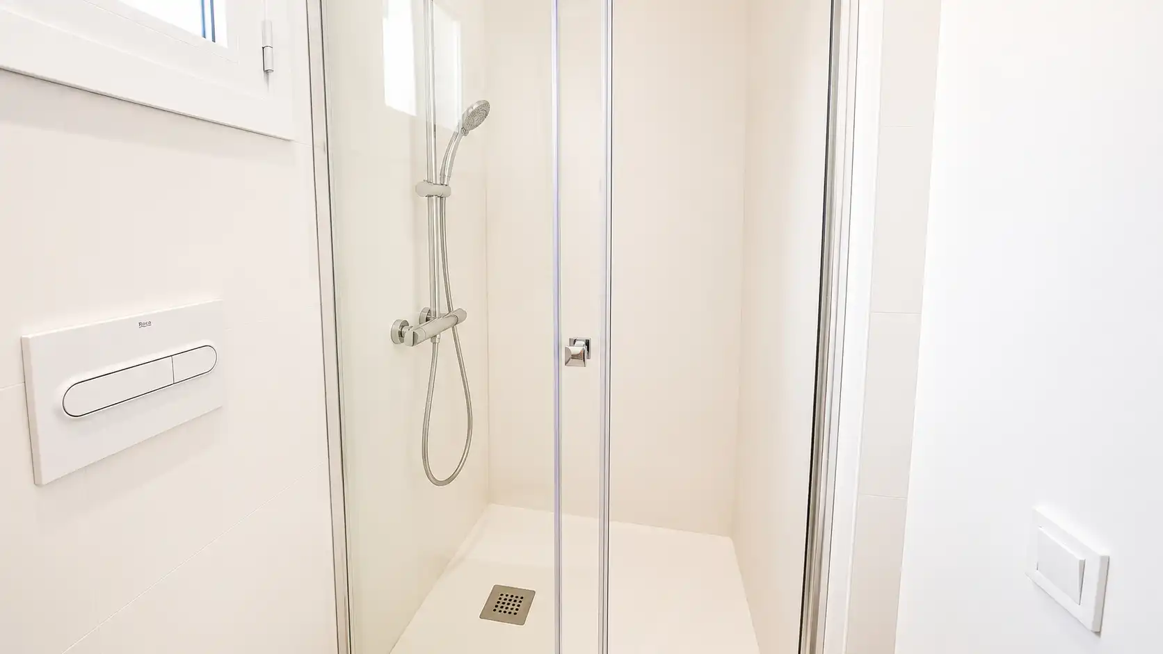 Badezimmer von Wohnung zum Verkauf in Badalona