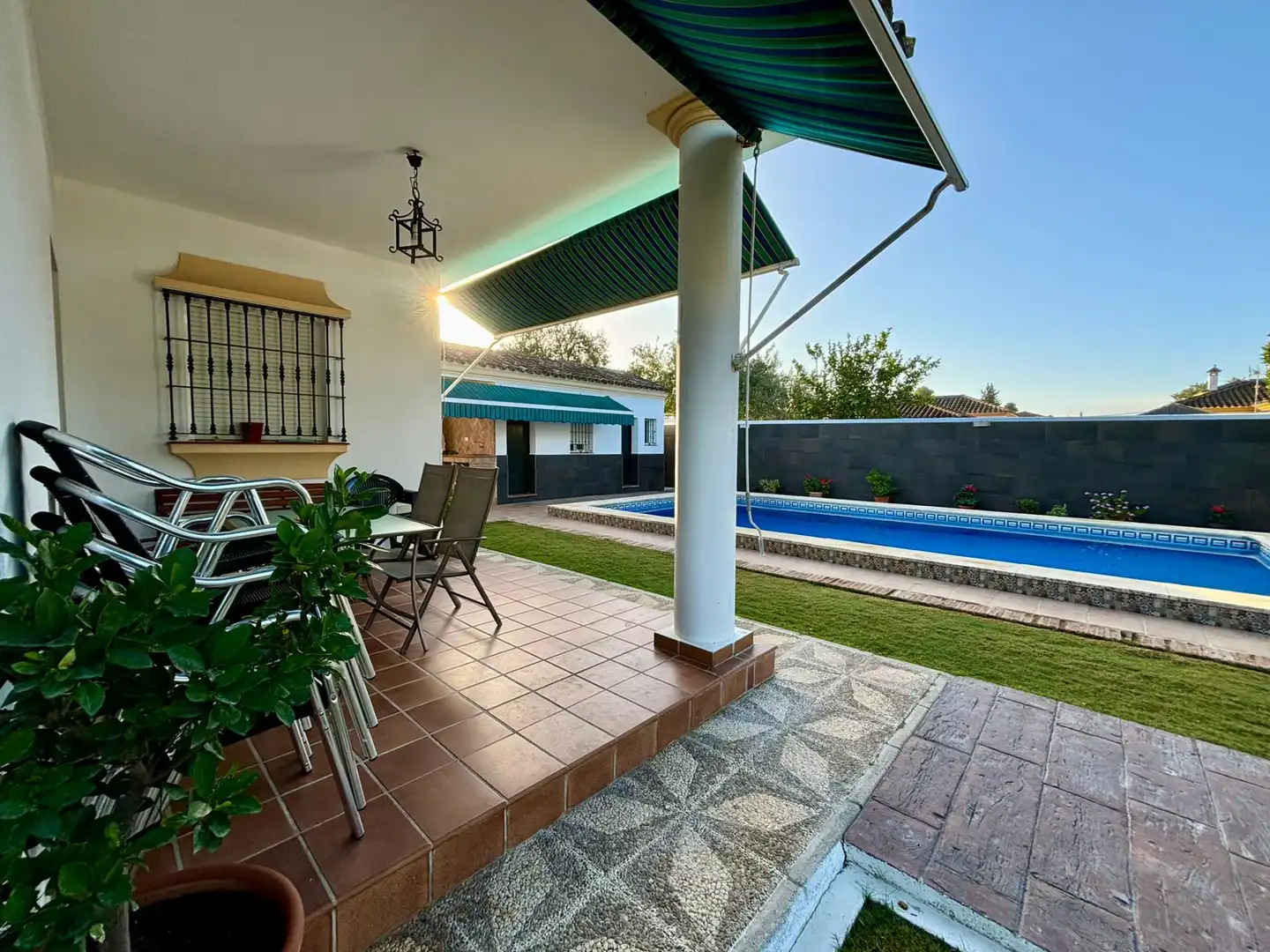 Jardí de Casa o xalet en venda en Arcos de la Frontera amb Jardí privat, Traster i Piscina