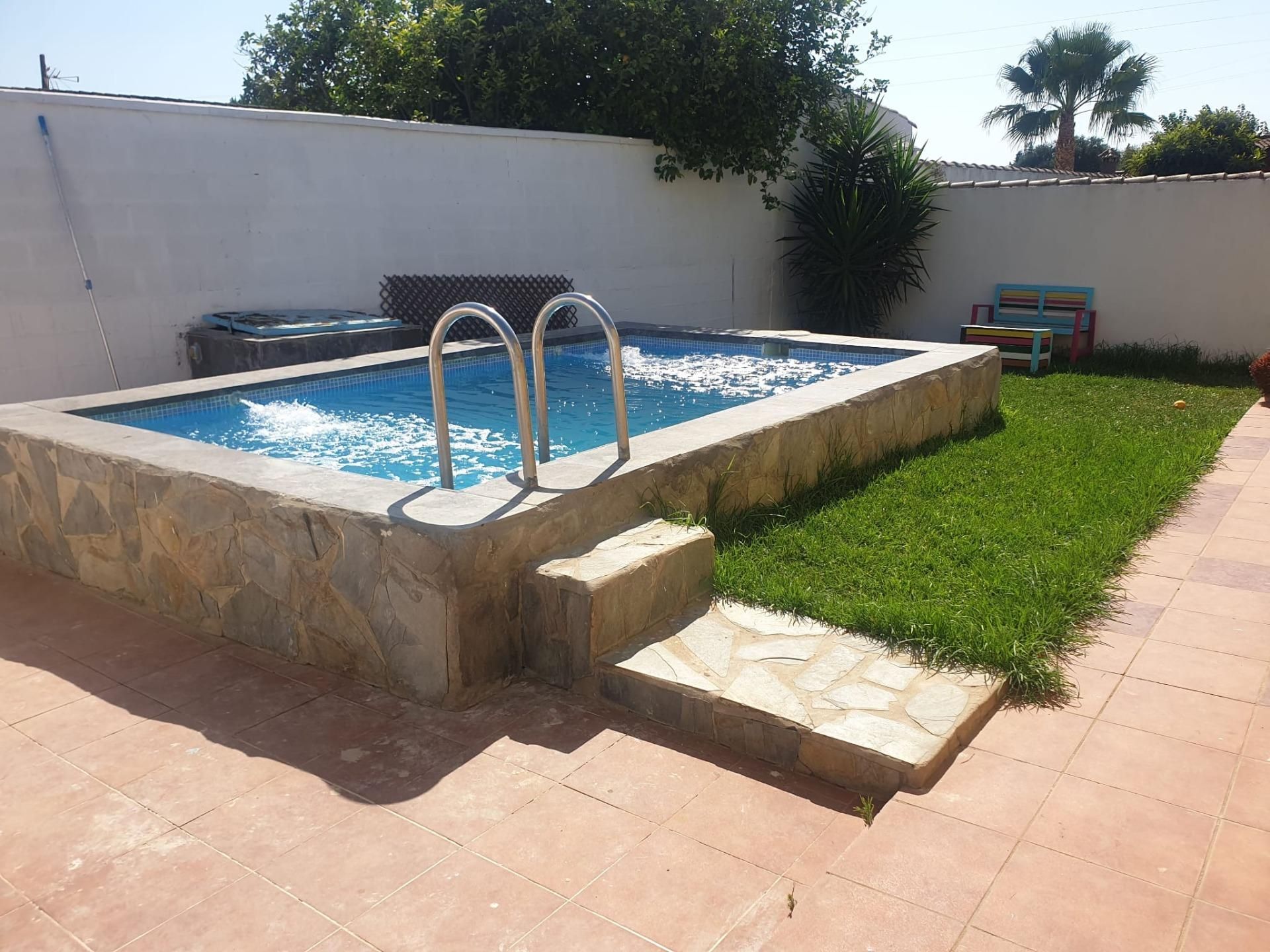 Swimming pool of House or chalet for sale in Chiclana de la Frontera  with Air Conditioner, Terrace and Swimming Pool