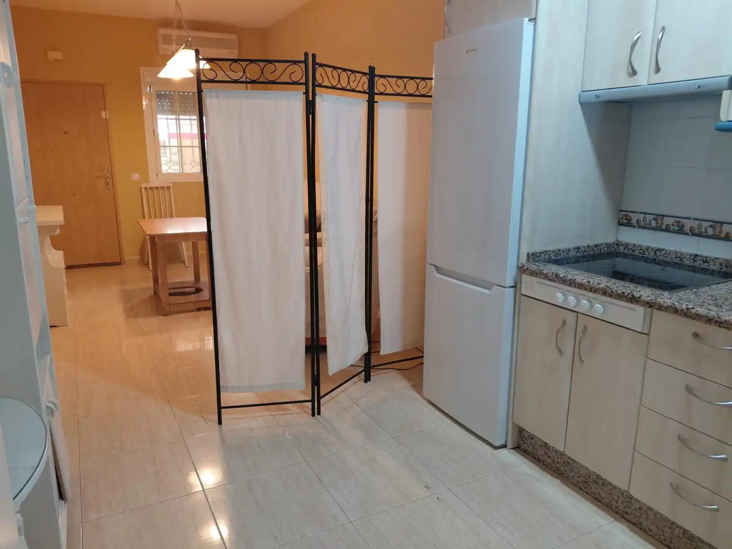 Piso de alquiler en Camas con Aire acondicionado y Amueblado
