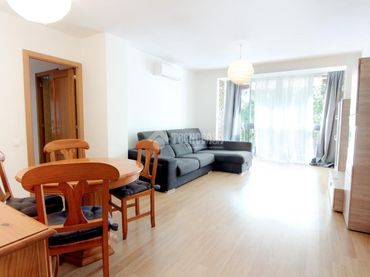 Flat with lift for sale in Barajas