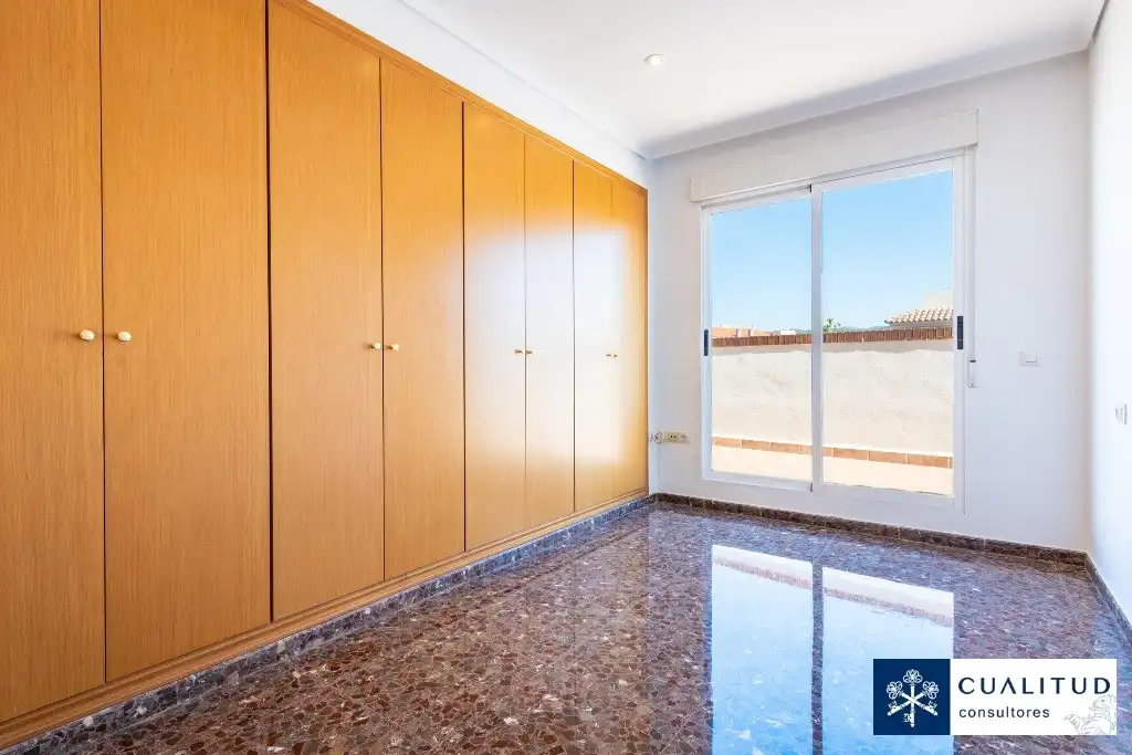 Bedroom of Flat for rent in Castellón de la Plana / Castelló de la Plana  with Air Conditioner, Terrace and Oven