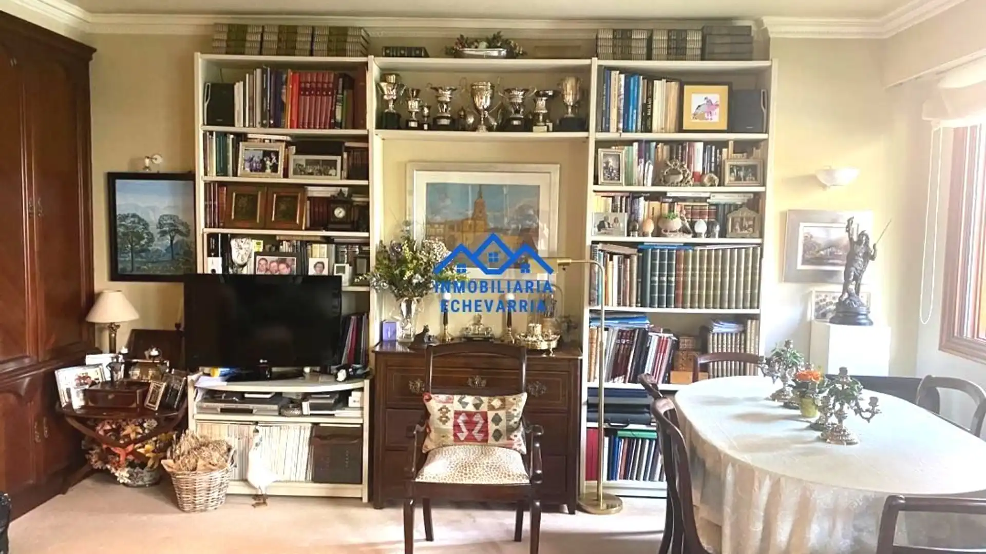 Living room of Flat for sale in Getxo   with Heating and Private garden