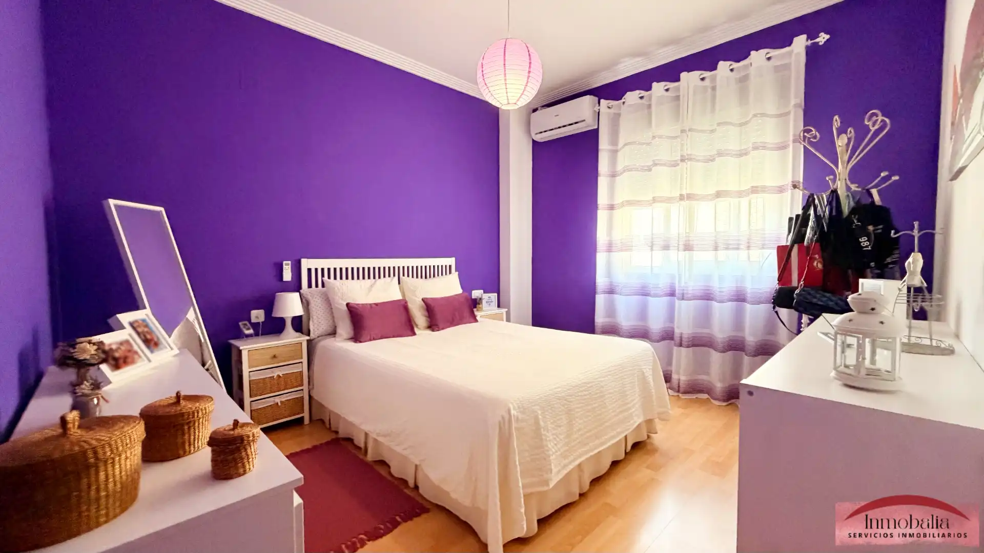 Habitación de Piso en venta en Sevilla con Aire acondicionado y Terraza