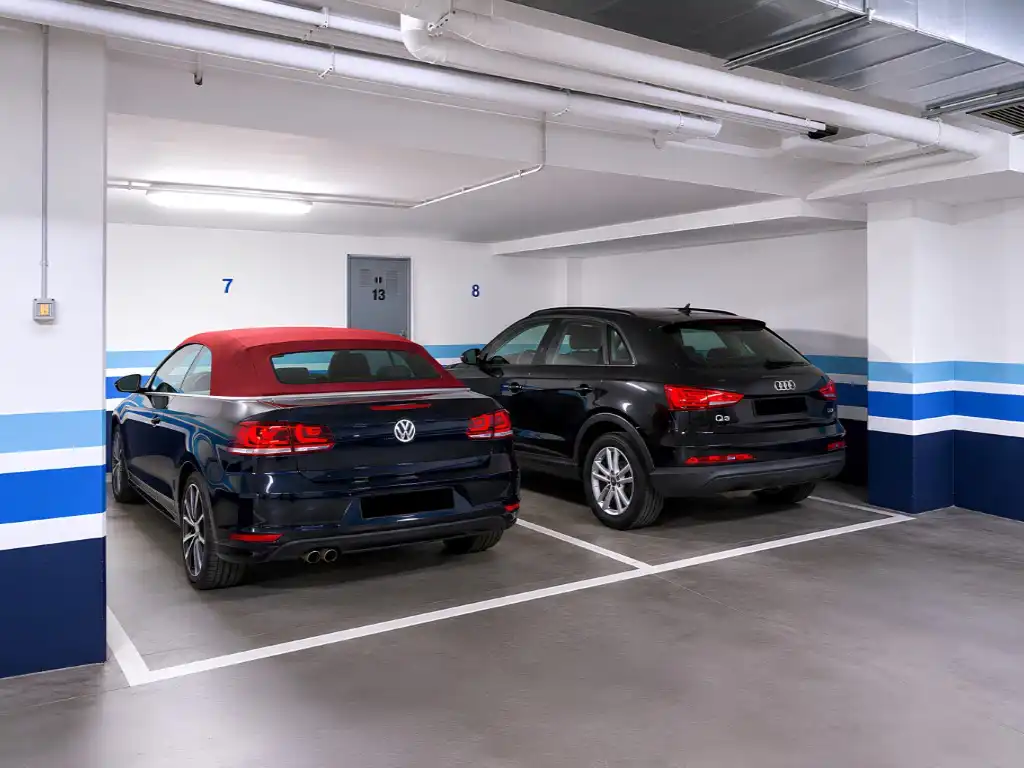 Parking of Flat for sale in Fuengirola  with Air Conditioner, Private garden and Terrace