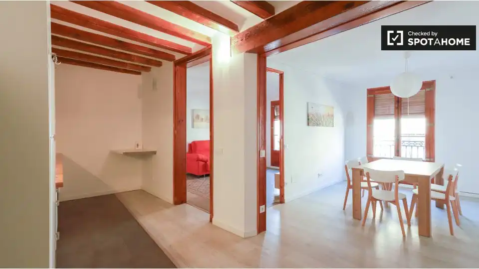 Flat with terrace to rent in Ciutat Vella, imagen 11
