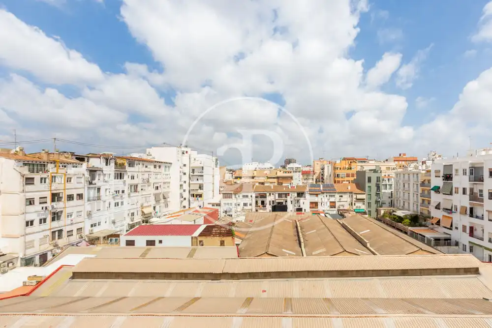 Vista exterior de Ático en venta en Valencia con Aire acondicionado, Calefacción y Terraza