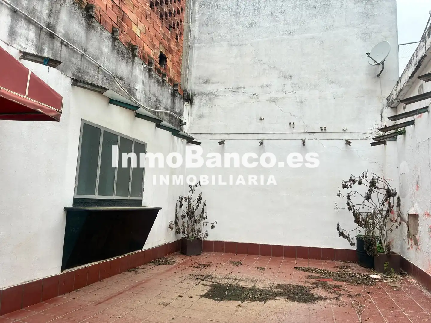 Terrace of Commercial properties for sale in La Pobla Llarga  with Terrace