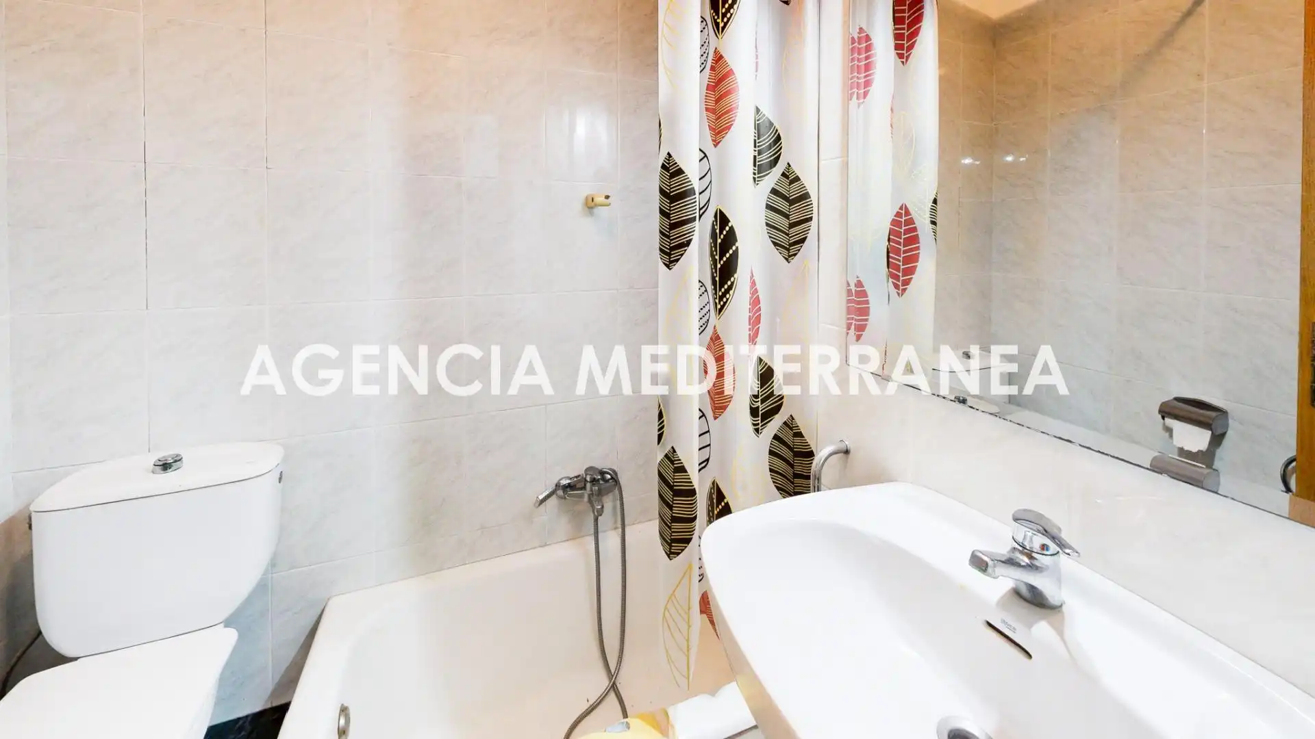 Bany de Casa o xalet en venda en Gandia amb Balcó