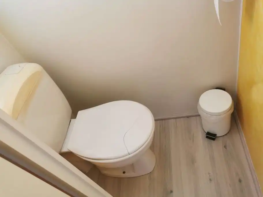 Bathroom of Houses for sale in Barbate  with Air Conditioner, Private garden and Terrace