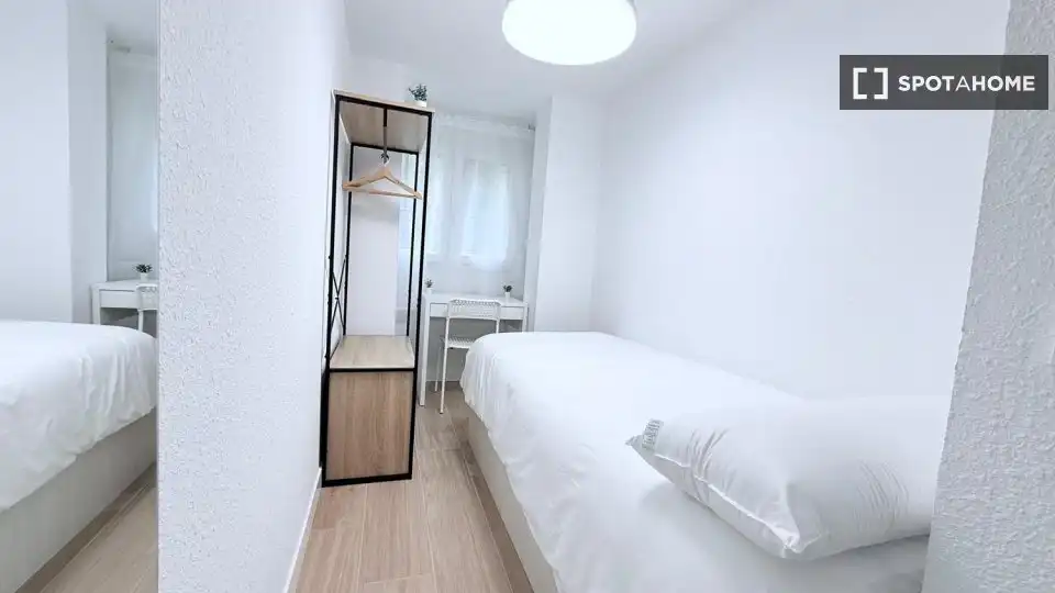 Room in Casco Histórico de Vallecas