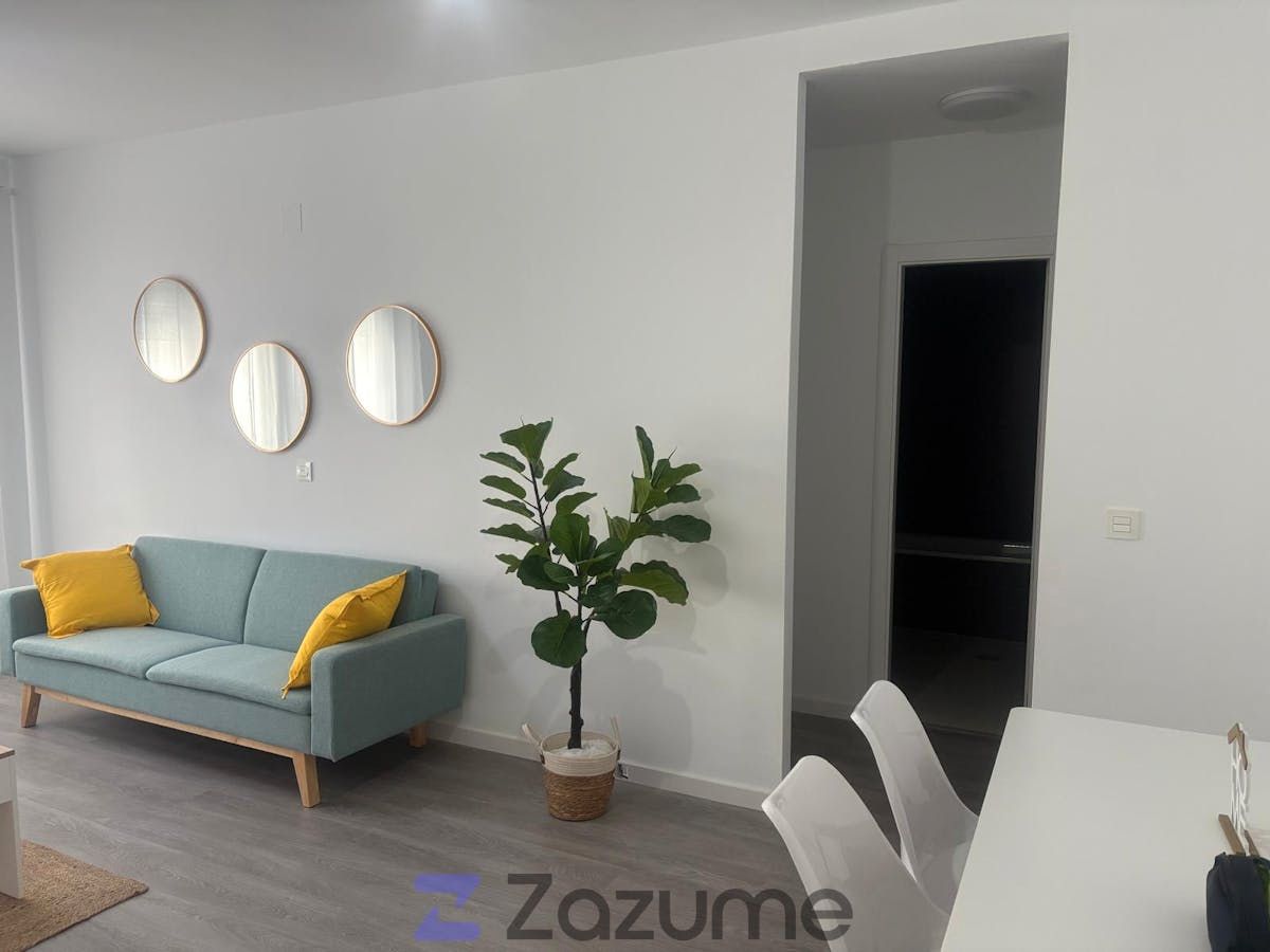 Sala d'estar de Pis de lloguer en Las Gabias amb Aire condicionat, Calefacció i Jardí privat