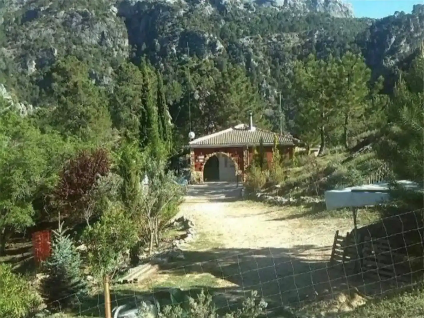 Jardí de Finca rústica en venda en Iznatoraf amb Jardí privat, Parquet i Piscina