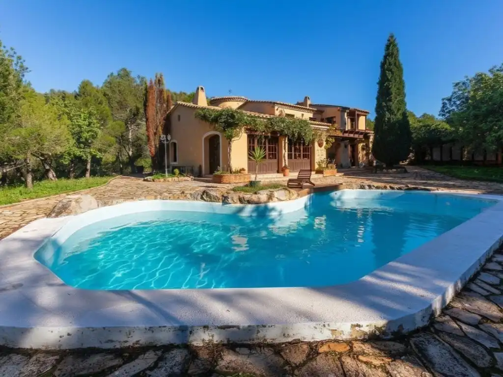 Piscina de Casa o xalet en venda en Borriol