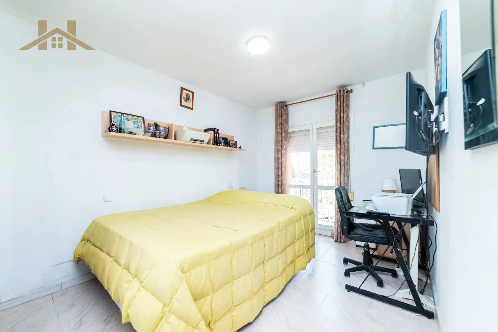 Bedroom of Houses for sale in El Escorial  with Heating, Private garden and Storage room