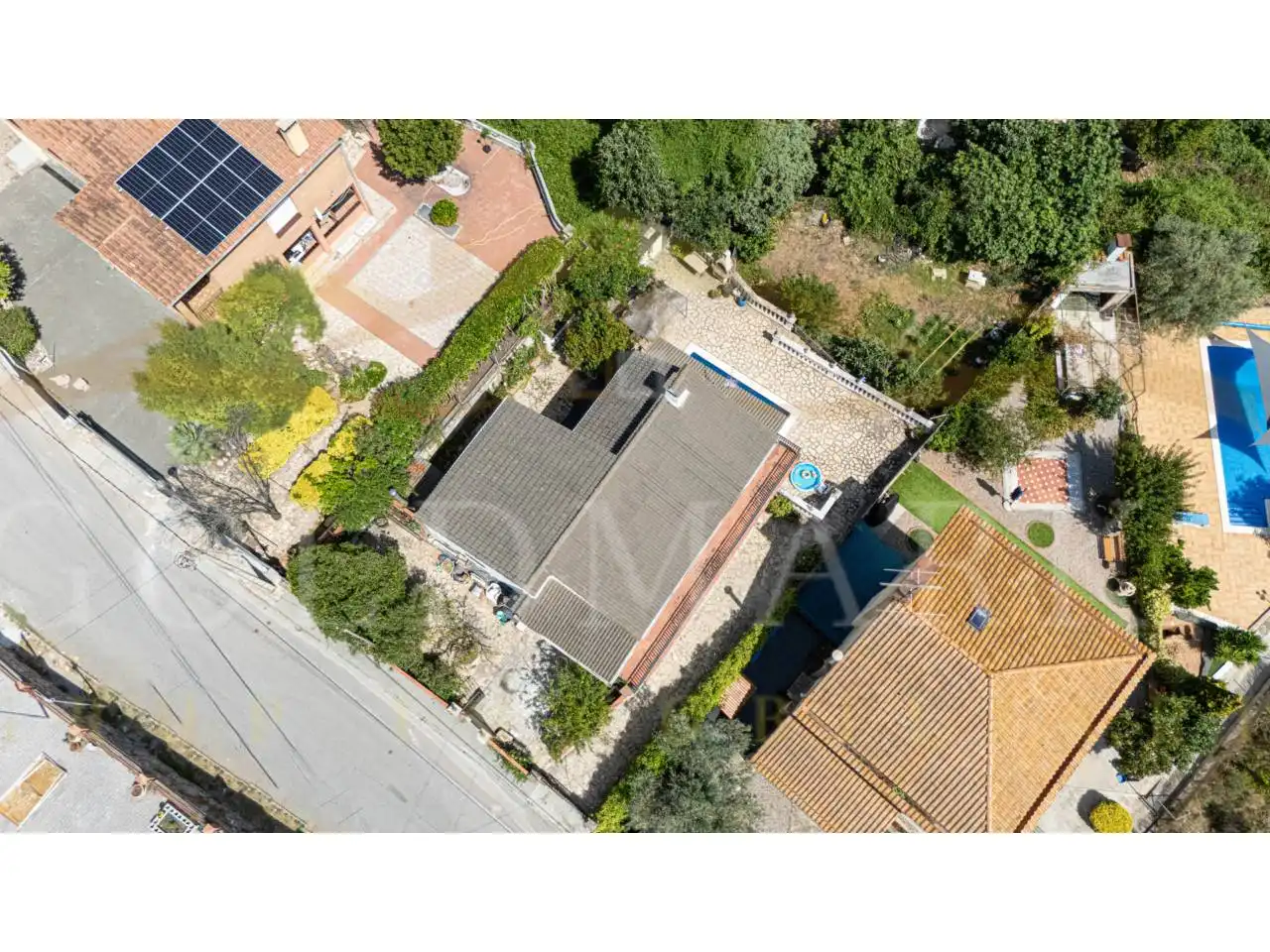 Vista exterior de Casa o xalet en venda en Corbera de Llobregat amb Calefacció, Jardí privat i Terrassa
