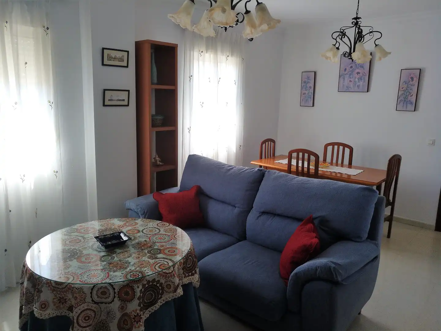 Sala de estar de Piso en venta en Cortegana con Horno, Microondas y Balcón