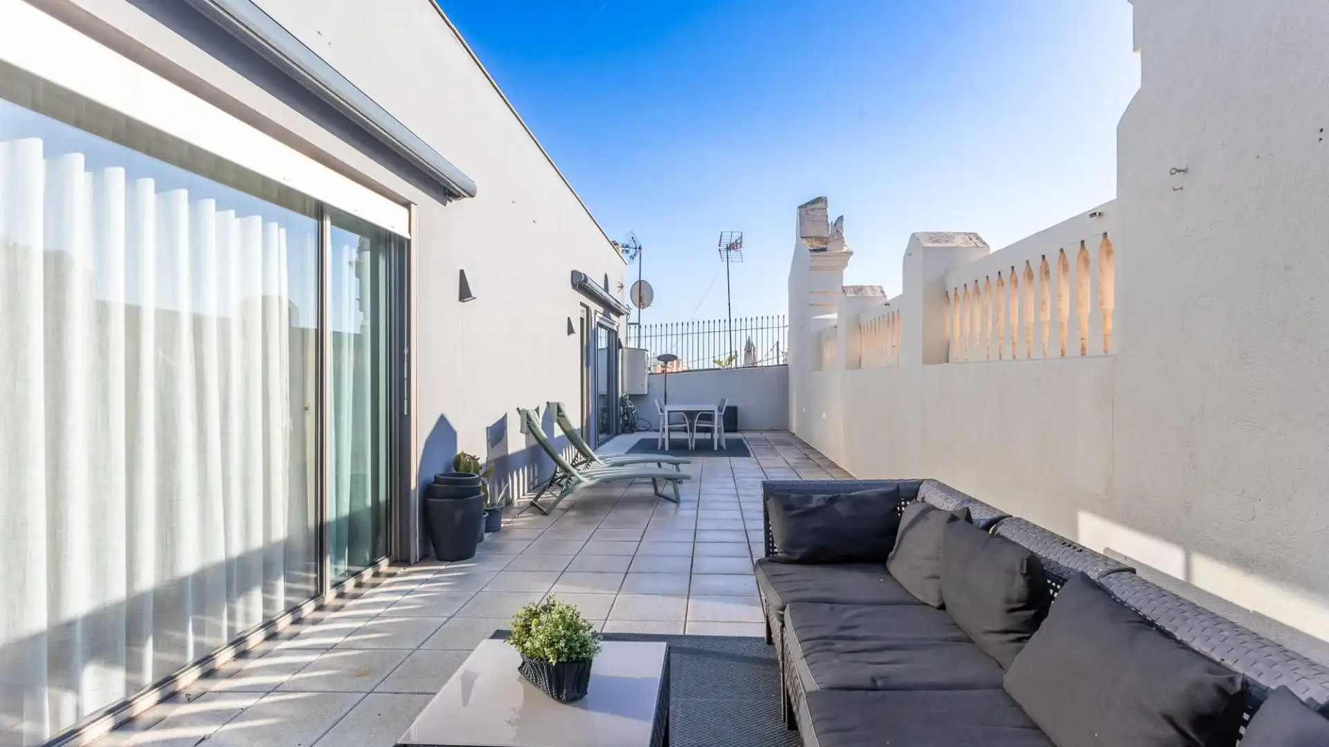 Terrace of Attic for rent in  Barcelona Capital  with Parquet flooring, Terrace and Furnished