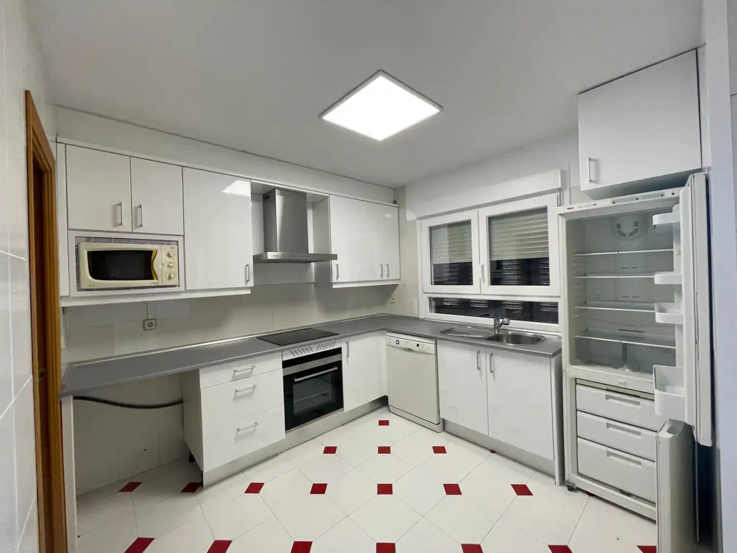 Cocina de Casa o chalet de alquiler en San Agustín del Guadalix con Aire acondicionado, Calefacción y Jardín privado