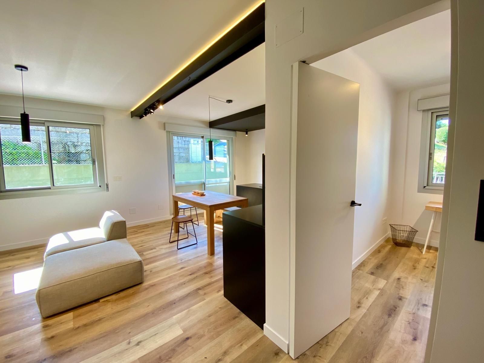 Sala d'estar de Pis en venda en Marín amb Calefacció i Terrassa