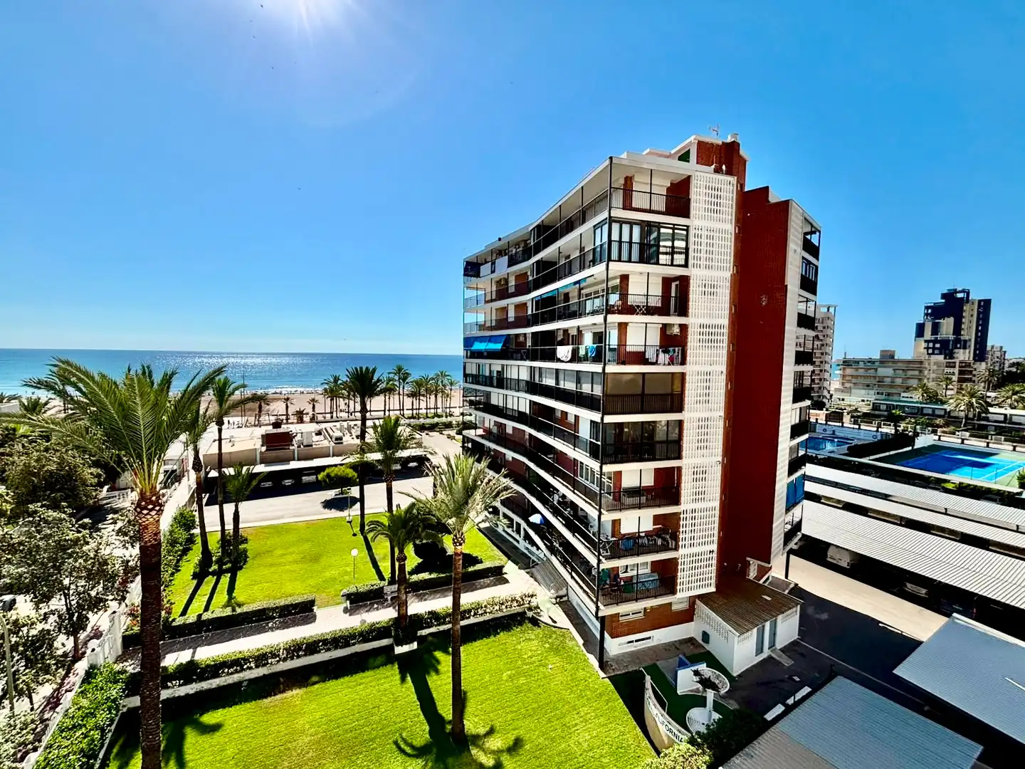 Piso con ascensor en venta en Avenida Países Escandinavos, imagen 6