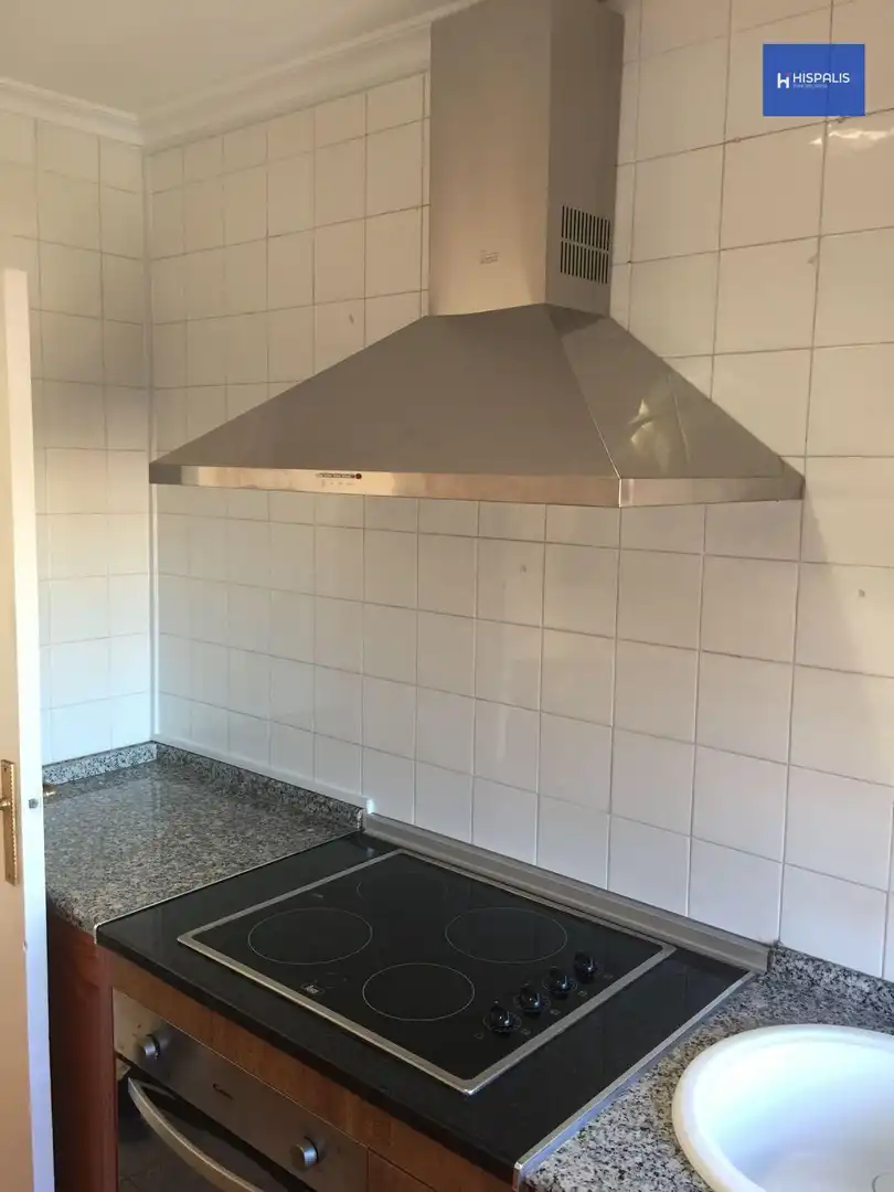 Wohnung zur Miete in Avenida Avenida Ramón y Cajal, El Plantinar – Avda. La Paz - El Juncal