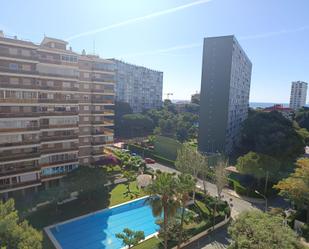 Piscina de Apartament de lloguer en Benicasim / Benicàssim amb Aire condicionat, Calefacció i Jardí privat