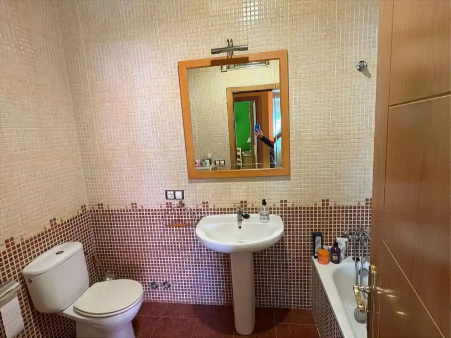 Bathroom of Flat for sale in Carrascal de Barregas  with Private garden, Storage room and Swimming Pool
