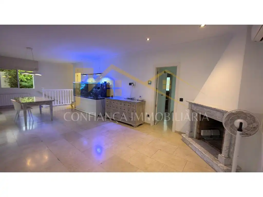 Villa con terrazza in vendita a Calella, imagen 3