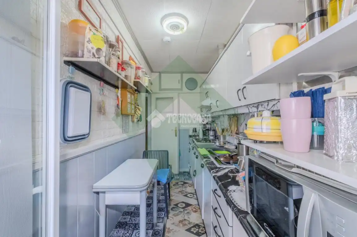 Kitchen of Flat for sale in Madrid  with Heating, Terrace and Balcony