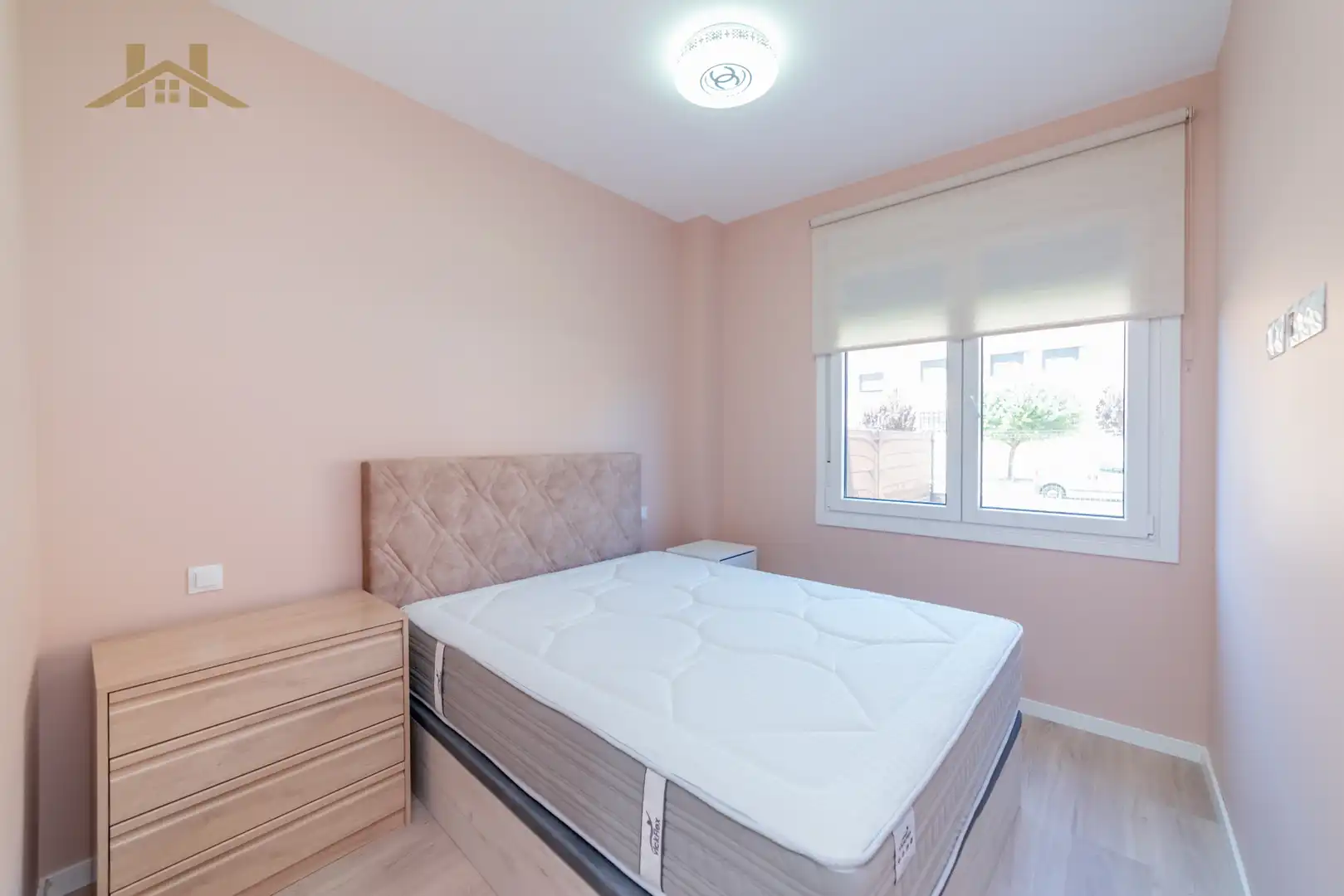Habitación de Piso en venta en Illescas con Aire acondicionado, Calefacción y Jardín privado