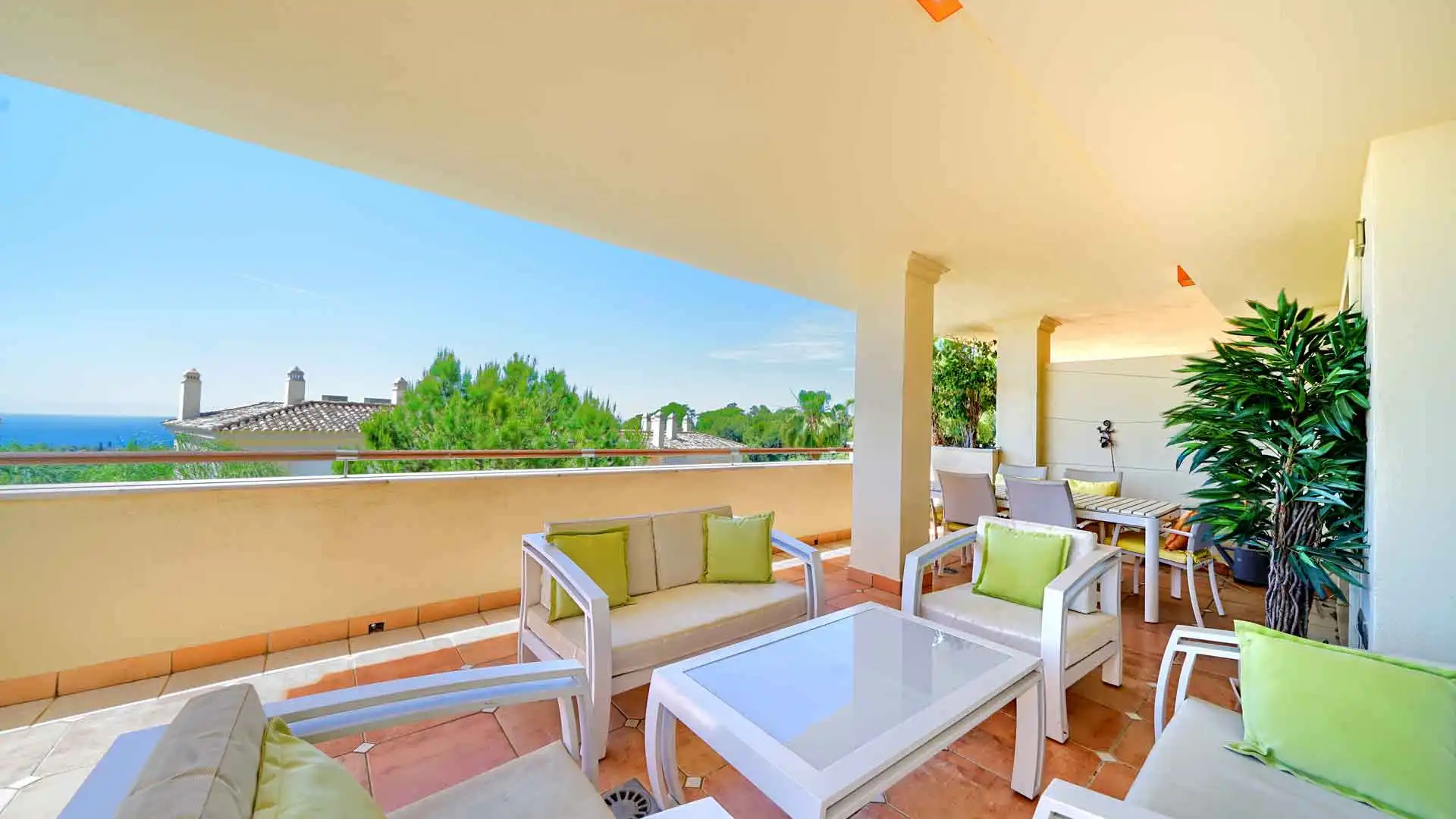 Apartamento con piscina en venta en MONTEMENOR-B SIERRA BLANC, imagen 3