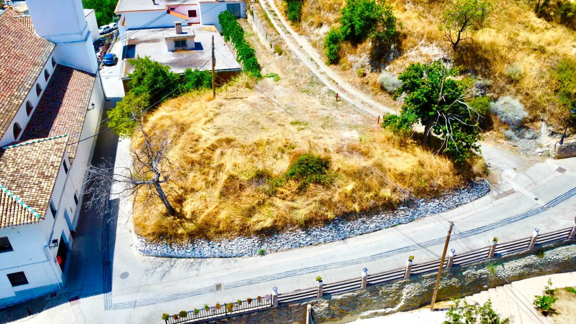 Residential zum Verkauf in Alpujarra de la Sierra