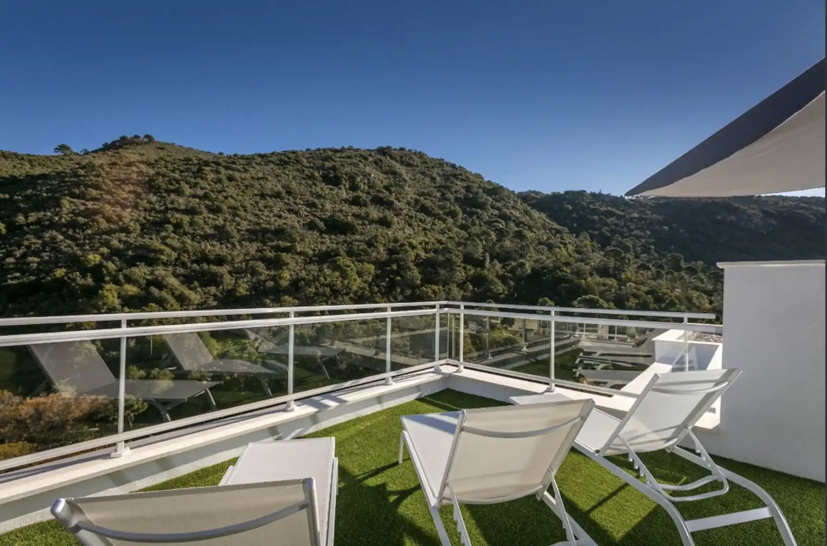 Apartamento con piscina en venta en Benahavís pueblo, imagen 7