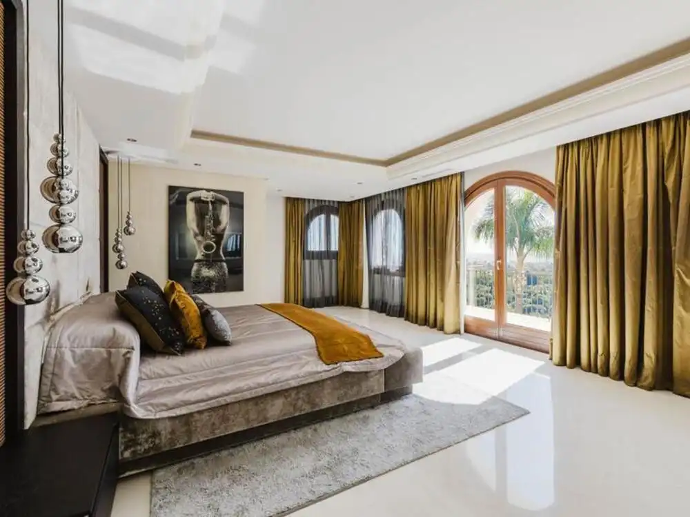 Bedroom of Houses for rent in Benahavís  with Air Conditioner, Private garden and Terrace