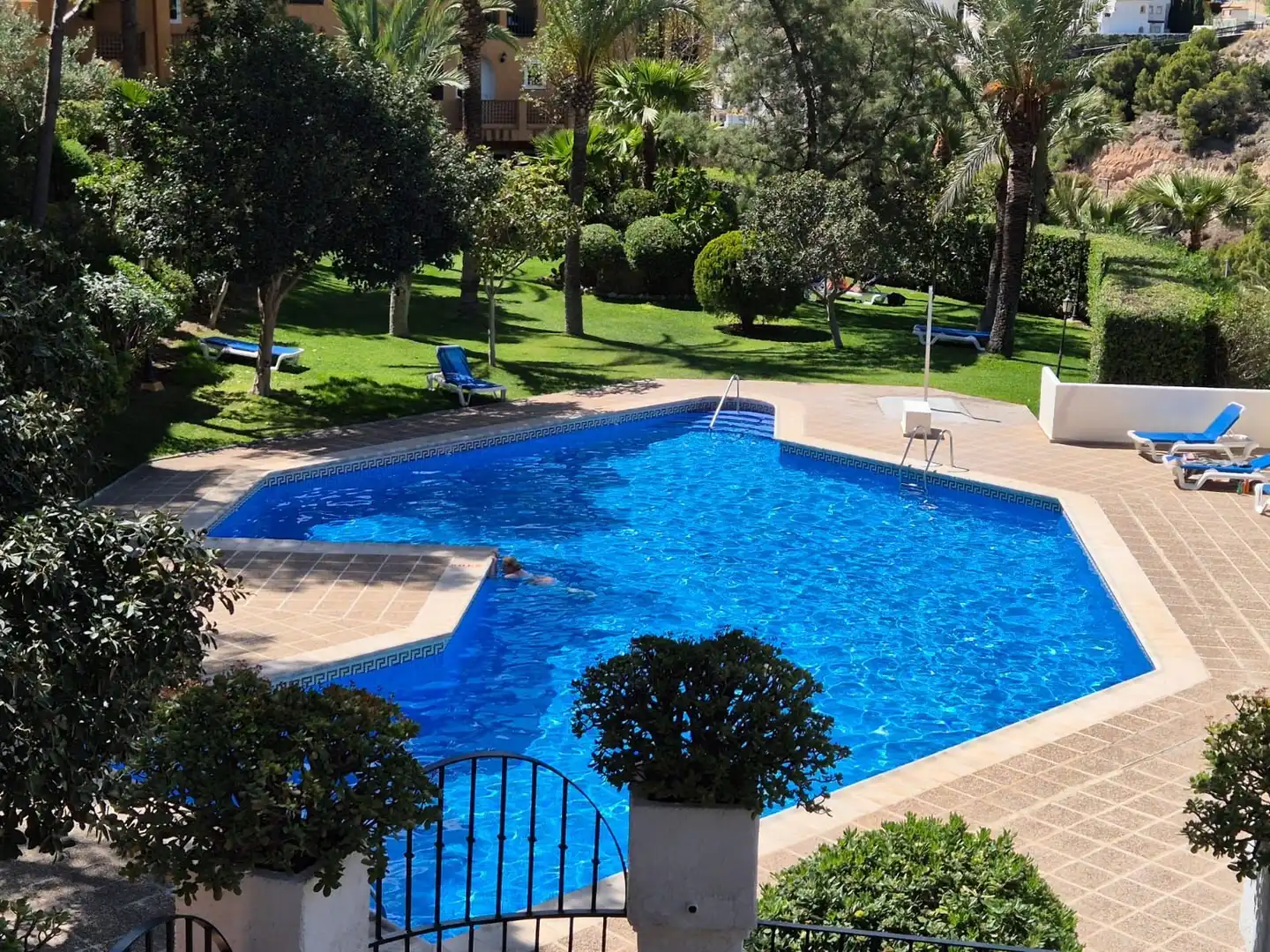 Piscina de Apartamento en venta en Altea con Aire acondicionado, Calefacción y Piscina comunitaria