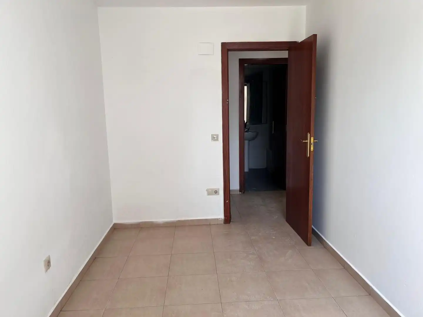 Schlafzimmer von Wohnung zum Verkauf in Sabiñánigo mit Terrasse und Abstellraum