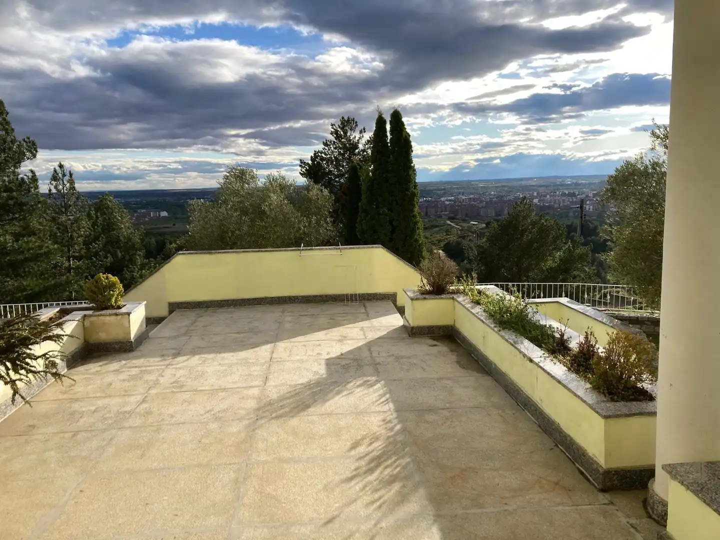 Terraza de Casa o chalet en venta en Valdefresno con Calefacción, Jardín privado y Terraza