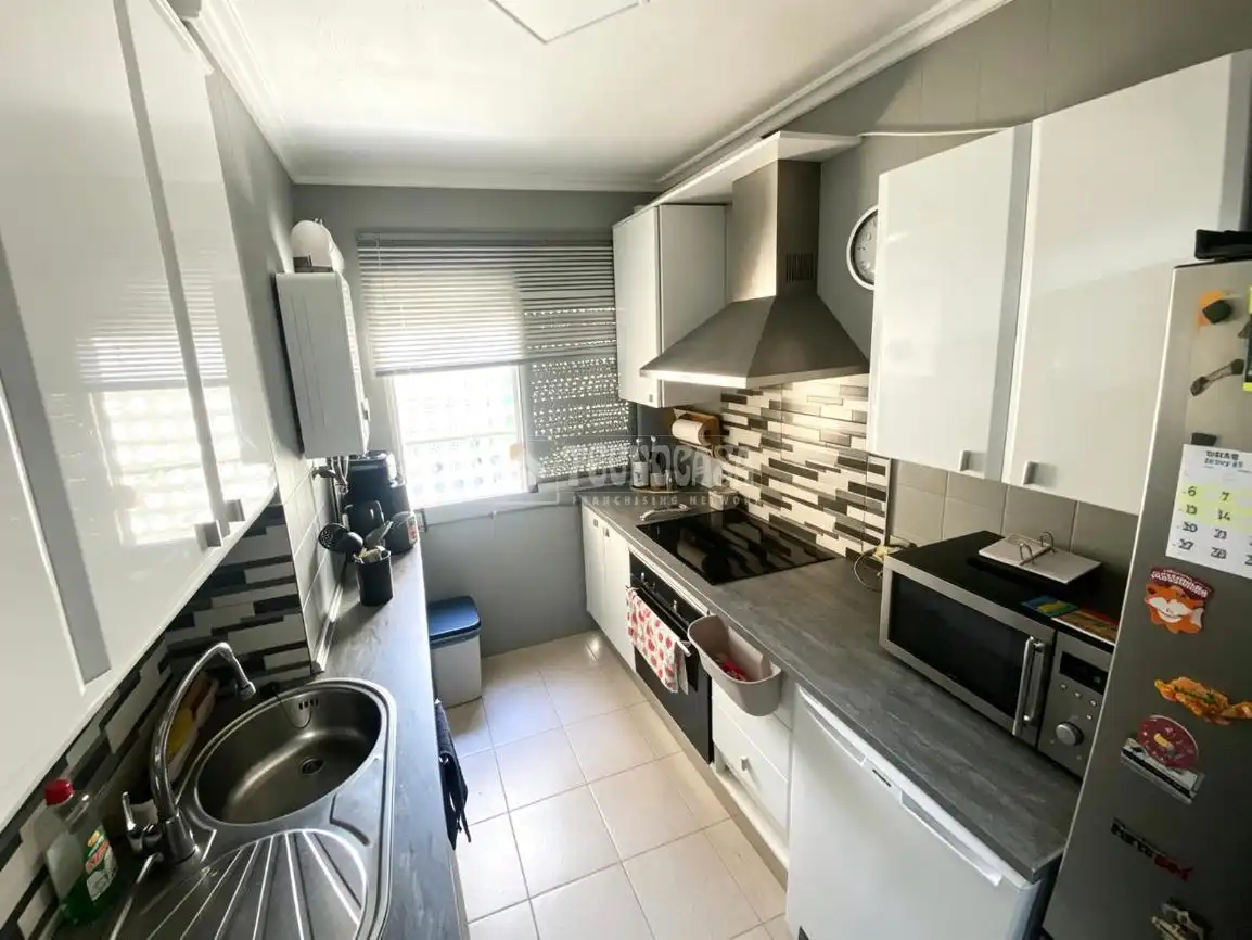 Cocina de Piso en venta en Montequinto con Aire acondicionado y Terraza